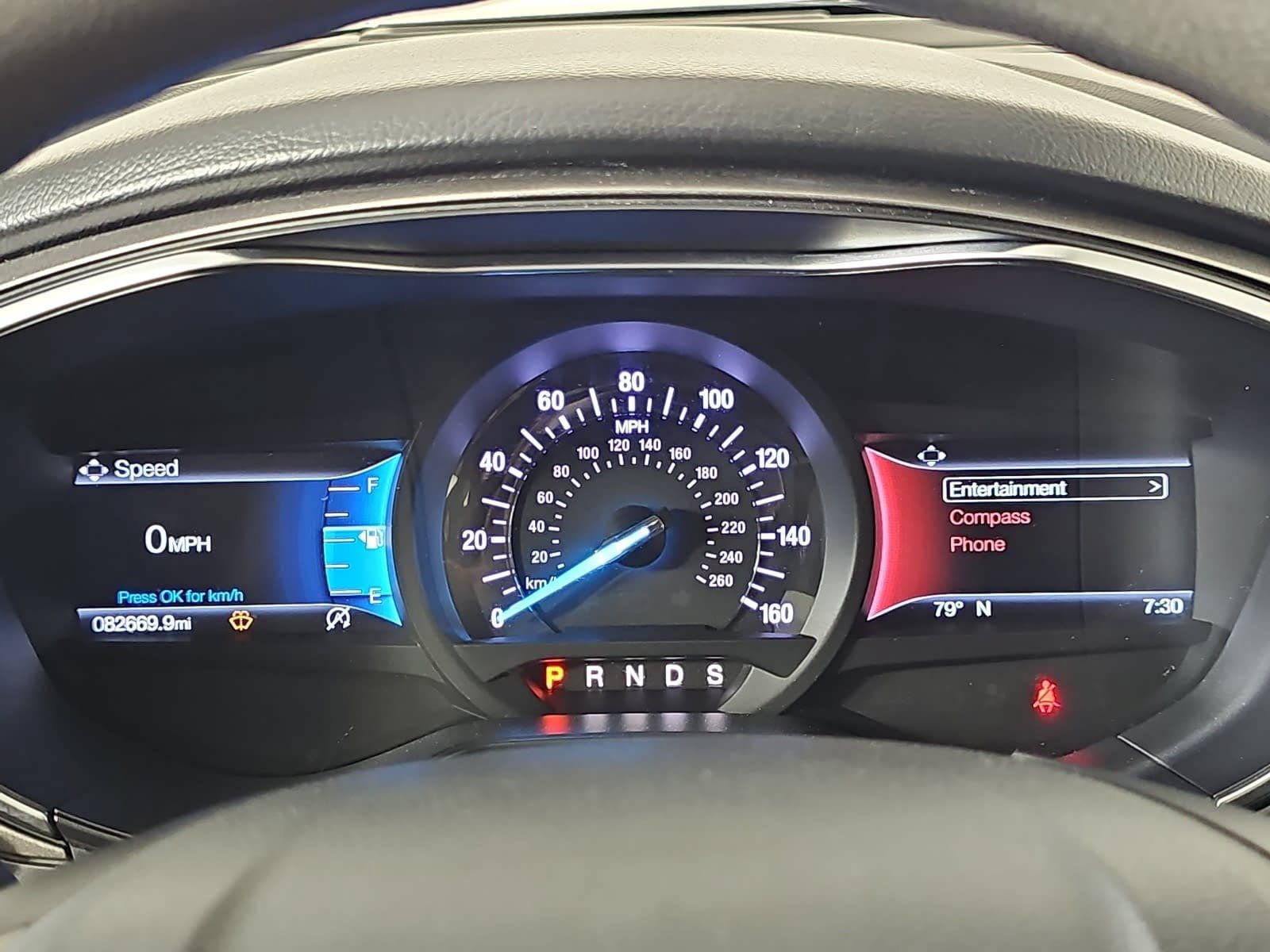Used 2019 Ford Fusion SE FWD image 18