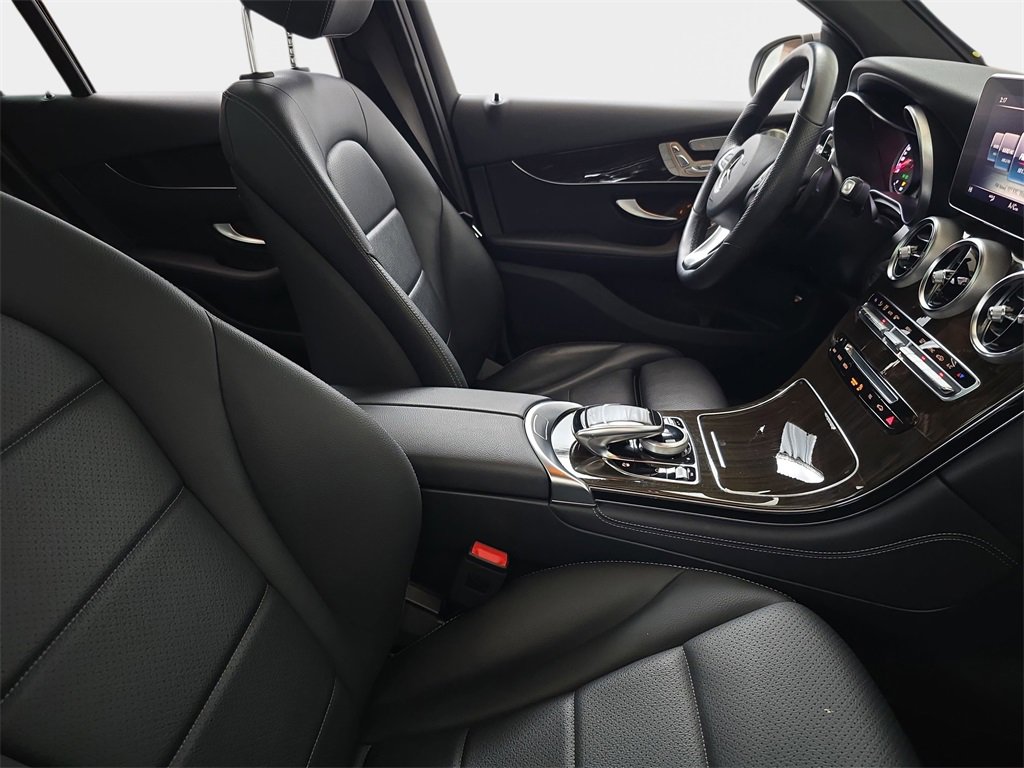 Used 2019 Mercedes-Benz GLC 300 image 11
