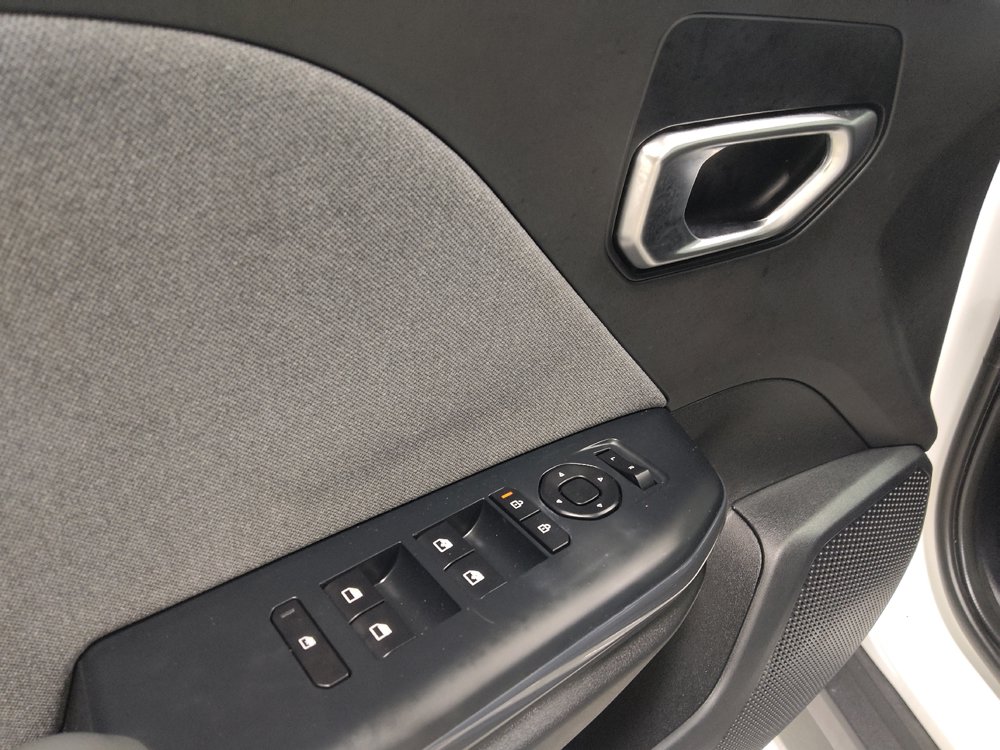 Used 2025 Kia K4 EX FWD image 27