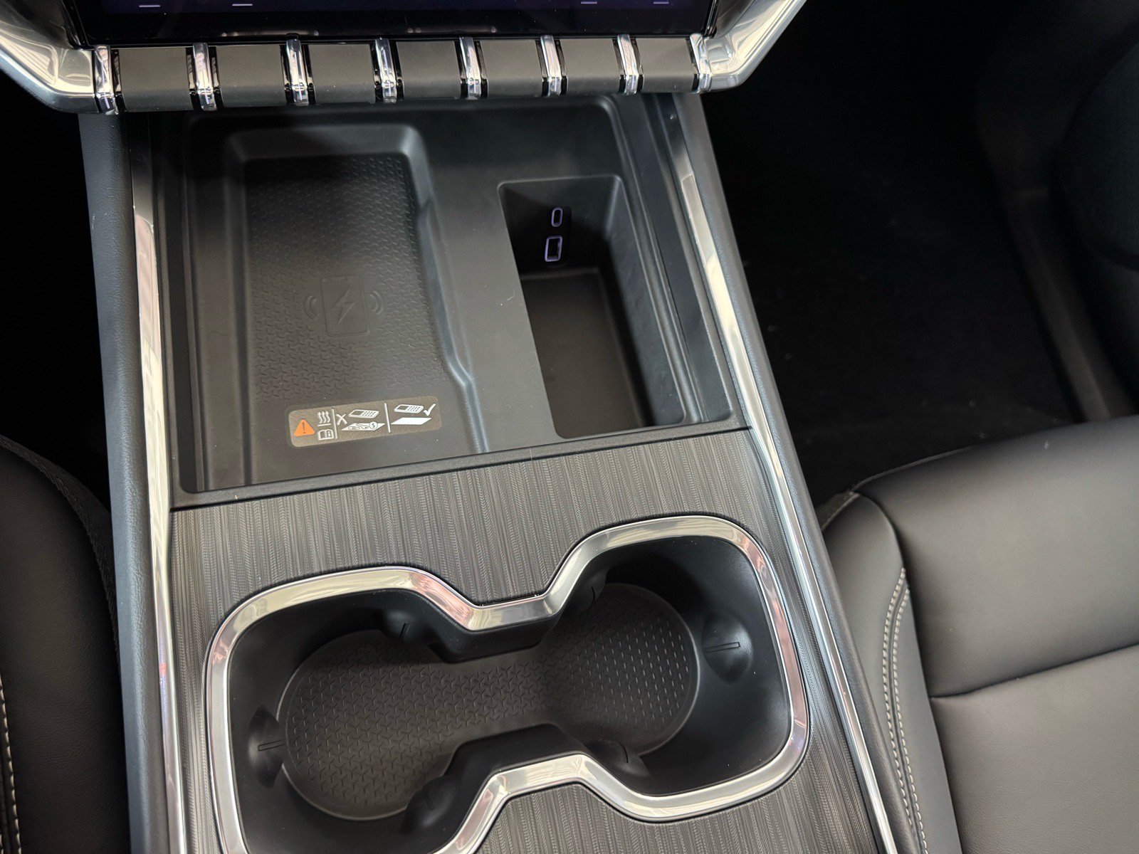 New 2027 GMC Acadia Elevation w/ Black Edition AWD/4WD image 22
