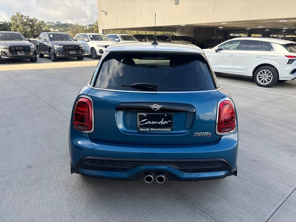 Used 2024 MINI Cooper S w/ Signature Upholstery Package FWD image 7
