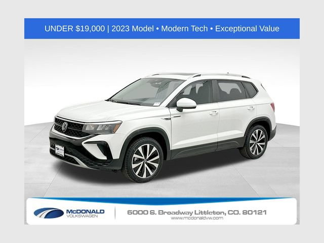 Used 2023 Volkswagen Taos SE w/ Panoramic Sunroof Package AWD/4WD image 1