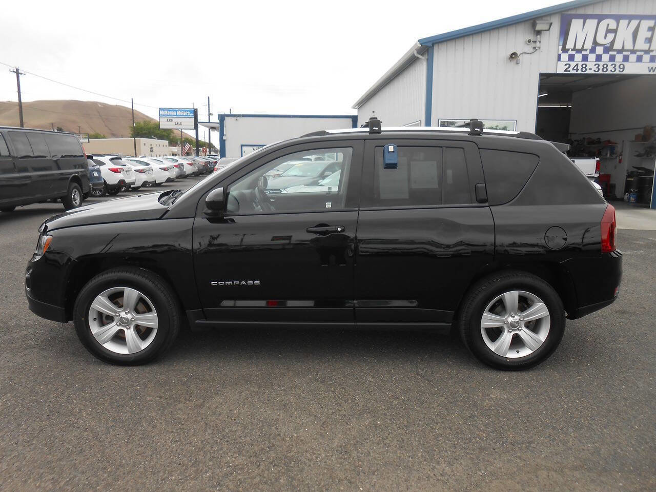 Used 2015 Jeep Compass High Altitude AWD/4WD image 6