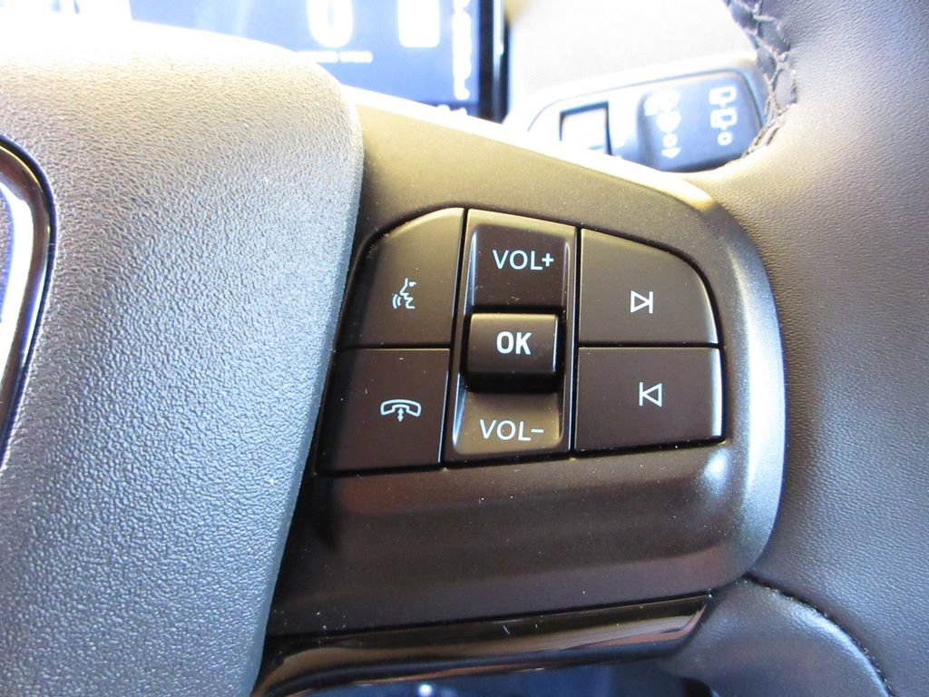 Certified 2023 Ford Mustang Mach-E Select RWD image 17
