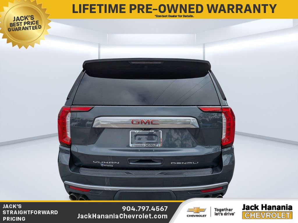 Used 2021 GMC Yukon XL Denali w/ Denali Premium Package image 4
