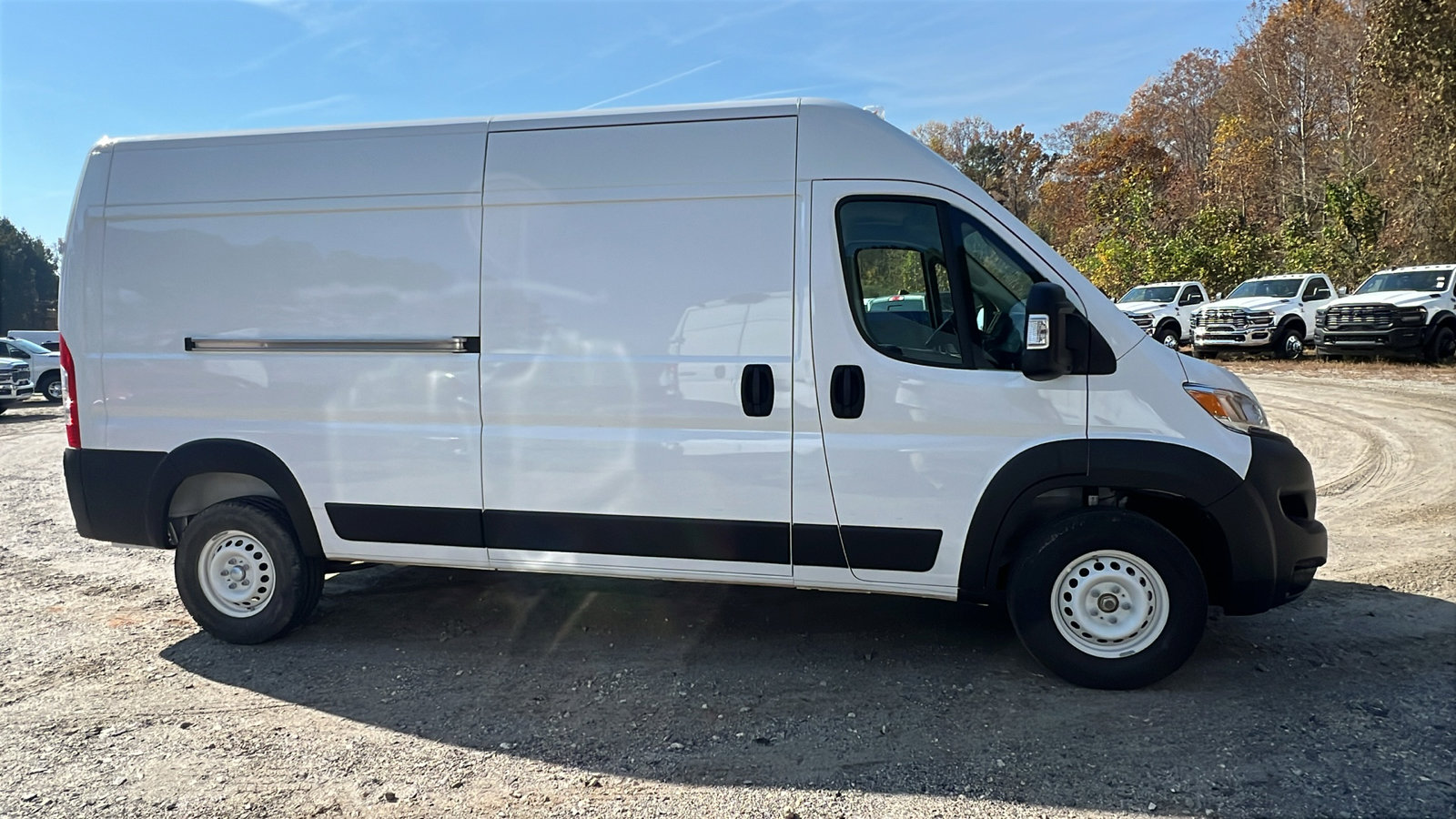 Used 2025 RAM ProMaster 2500 w/ Storage Group image 7