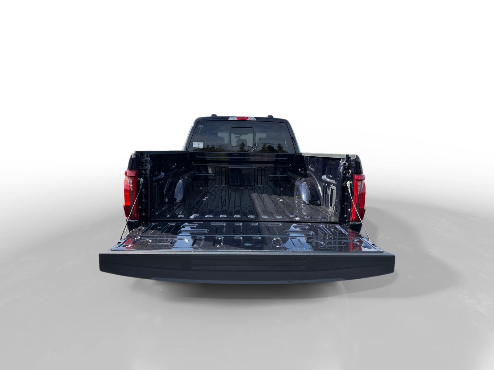 New 2026 Ford F150 XLT w/ Equipment Group 302A MID AWD/4WD image 17