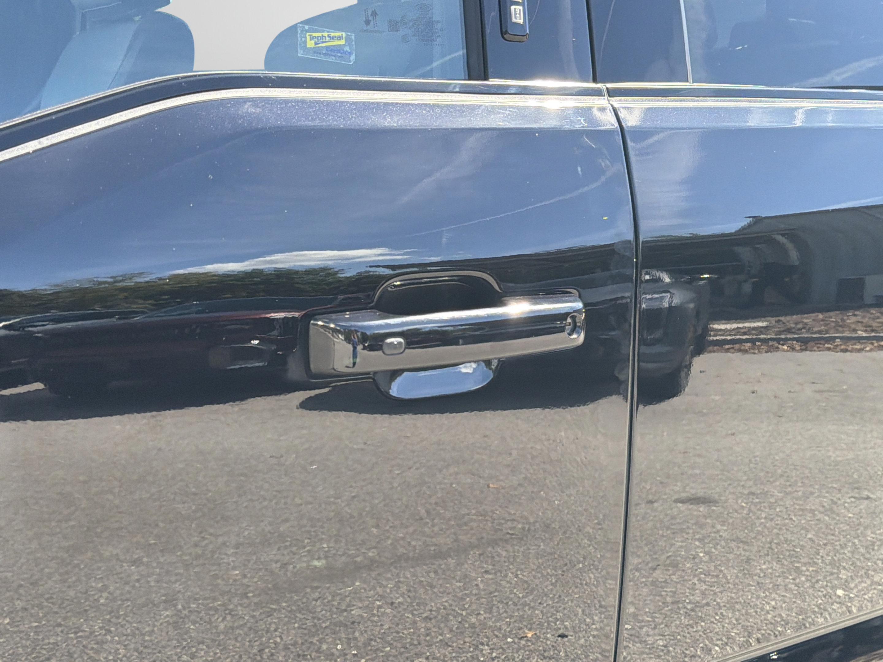 Used 2023 Ford F150 Lightning Lariat AWD/4WD image 28