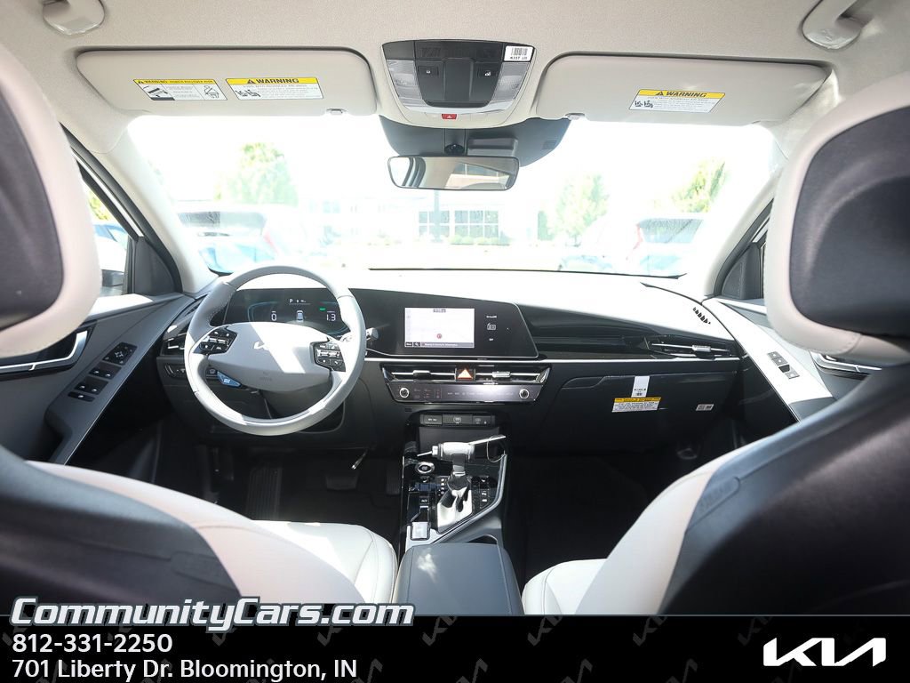 New 2025 Kia Niro EX image 21