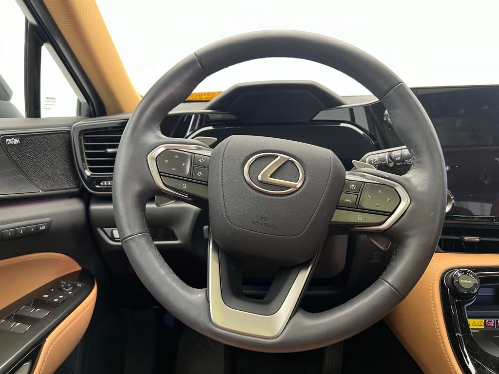 Used 2023 Lexus NX 350h AWD w/ Vision Package image 17