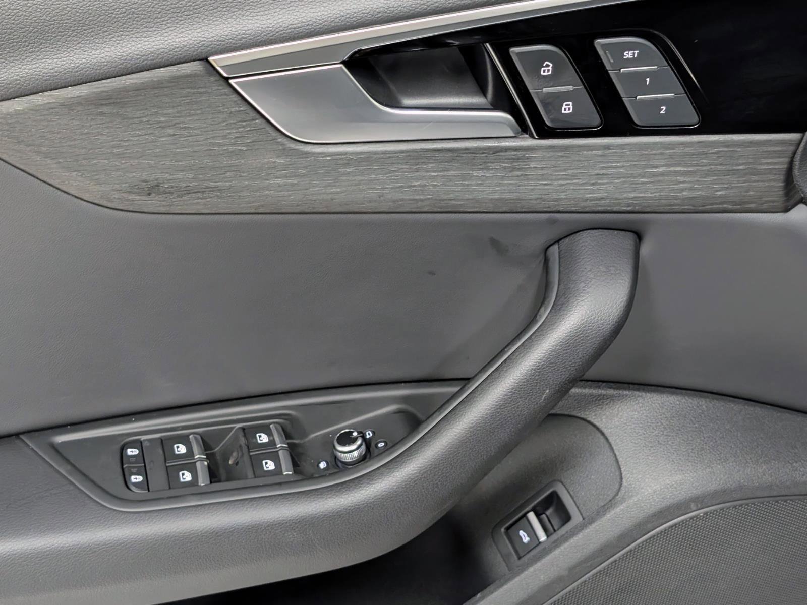 Used 2024 Audi A4 2.0T Premium w/ Convenience Package image 15