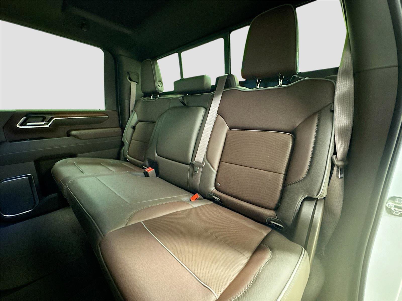 Used 2025 GMC Sierra 2500 Denali w/ Denali Reserve Package image 25