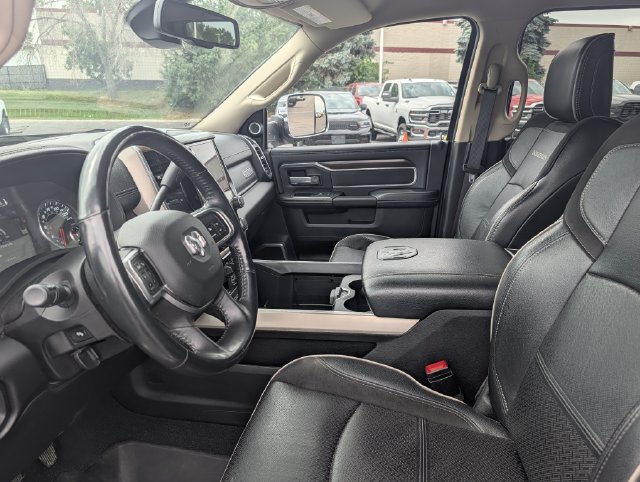 Used 2022 RAM 3500 Laramie AWD/4WD image 13