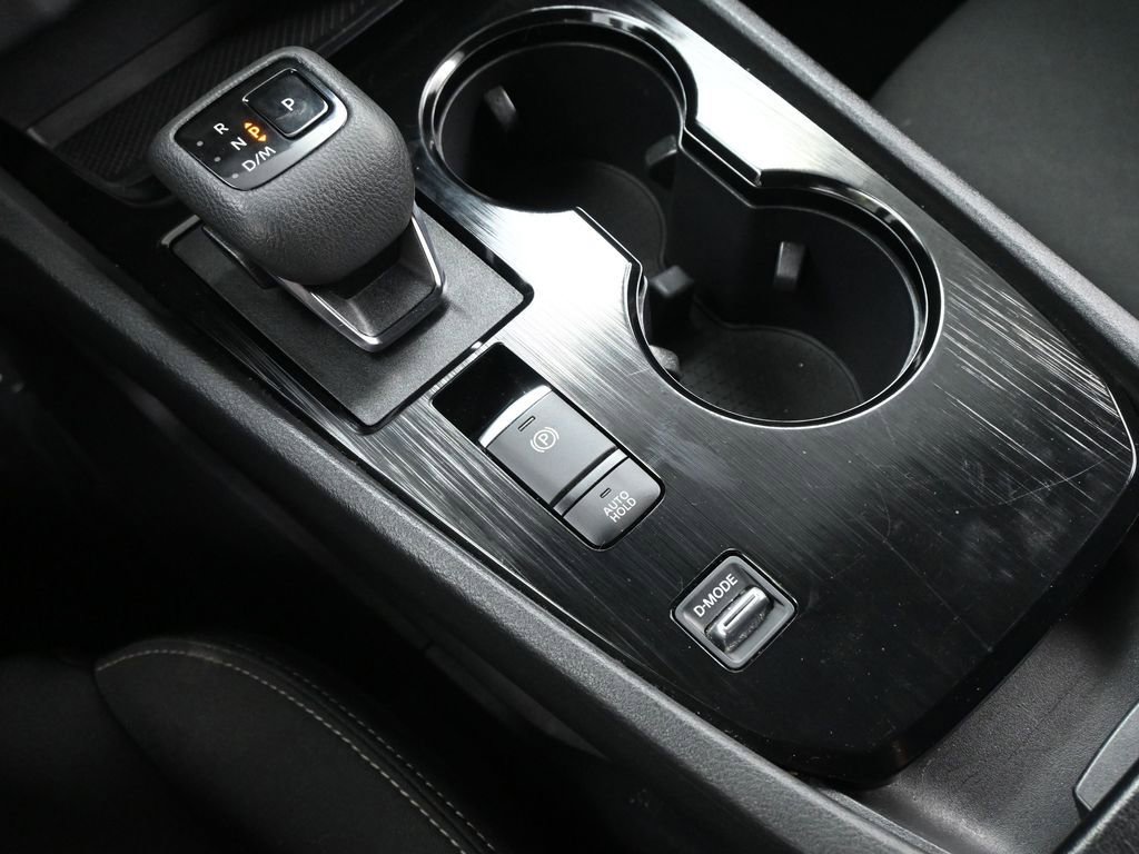 Used 2024 Nissan Rogue S image 20