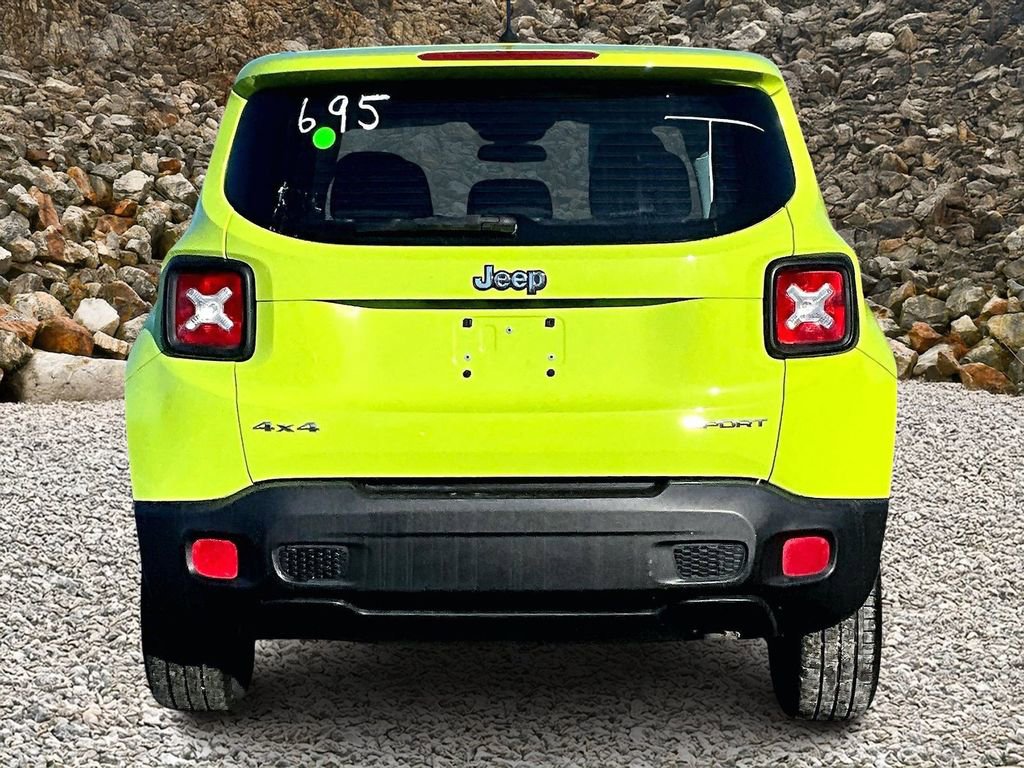 Used 2017 Jeep Renegade Sport image 4