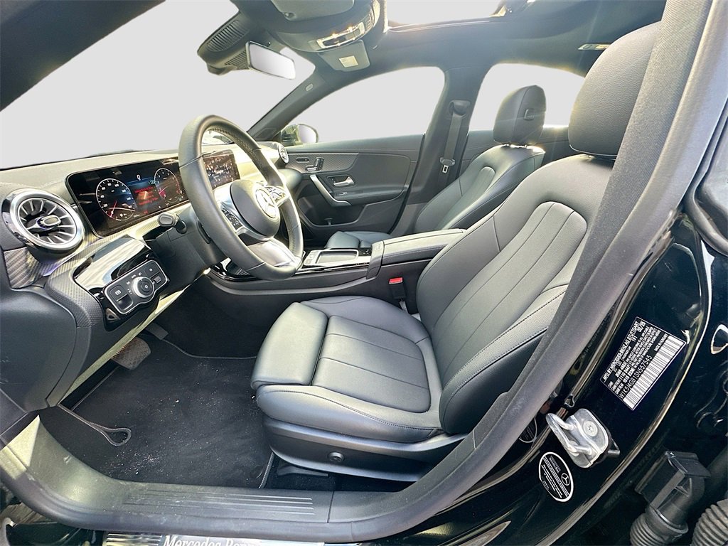 Certified 2025 Mercedes-Benz CLA 250 image 22