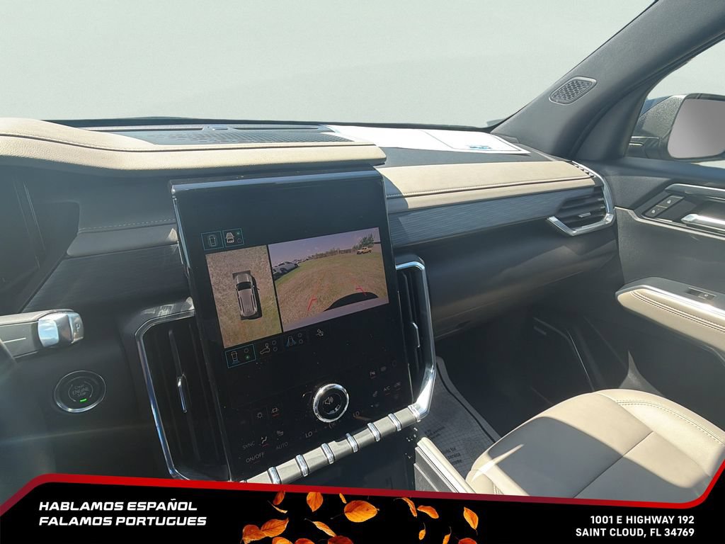 Certified 2026 GMC Acadia Elevation w/ Elevation Premium Package FWD image 22