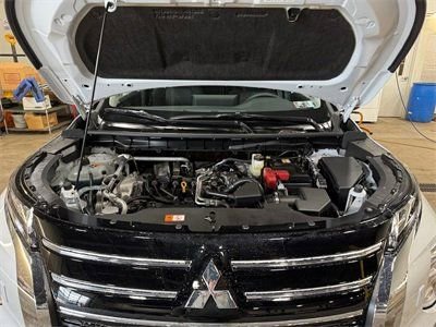 New 2026 Mitsubishi Outlander ES image 26