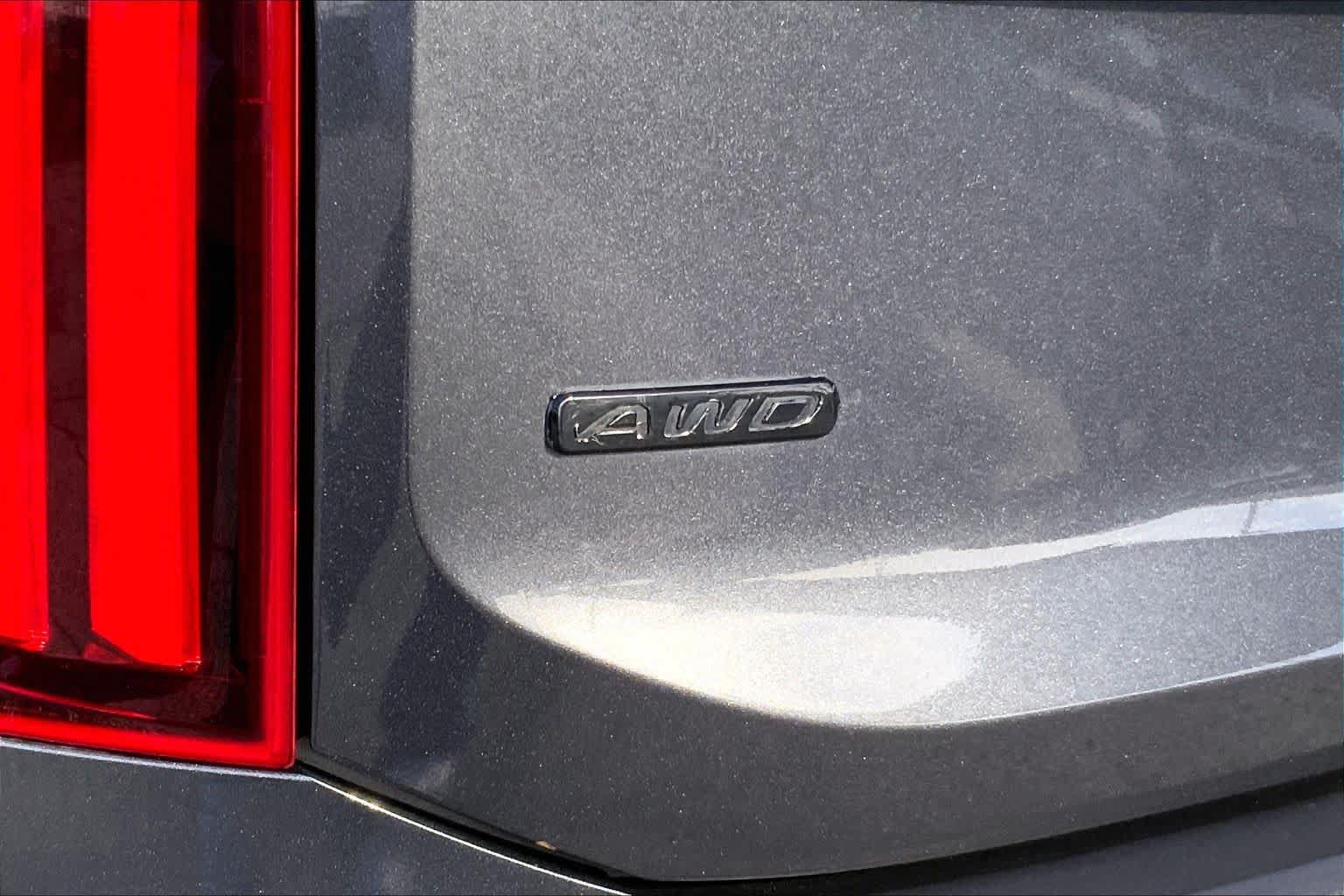 Used 2022 Kia Telluride EX w/ Towing Package AWD/4WD image 15