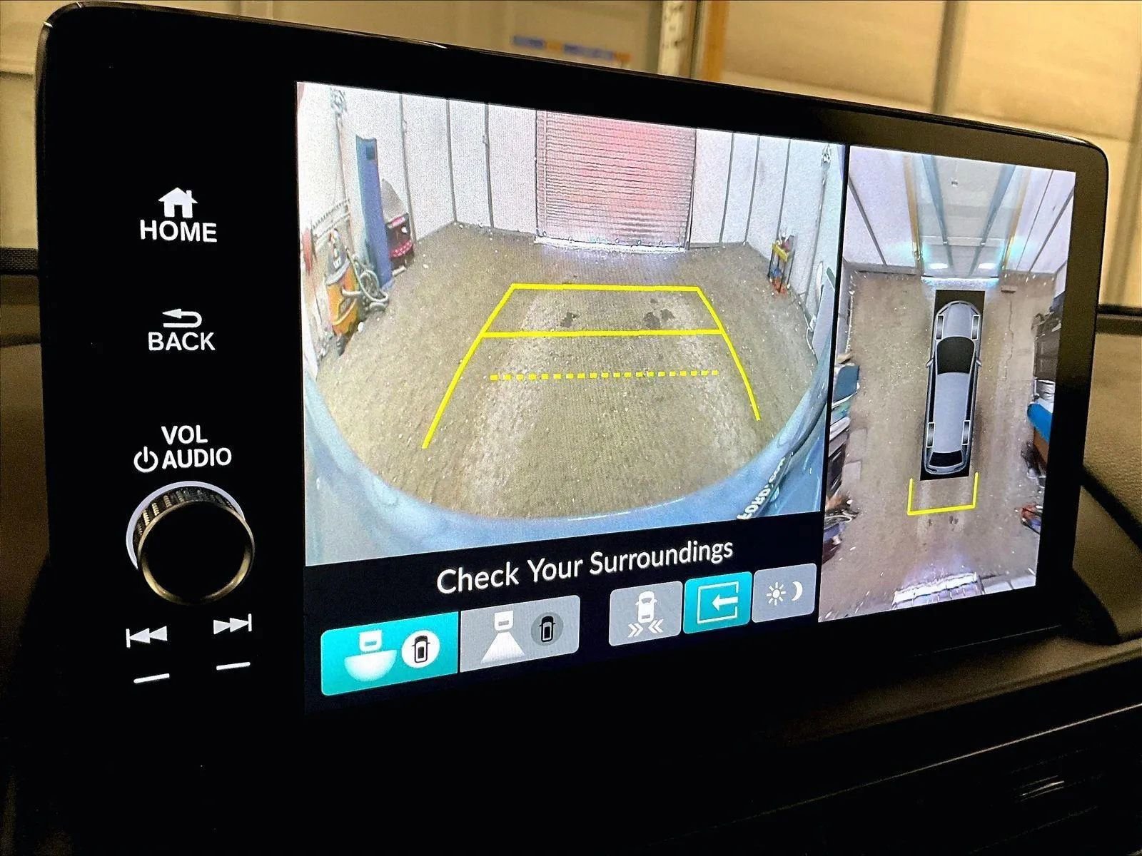 Used 2025 Honda Pilot TrailSport image 20