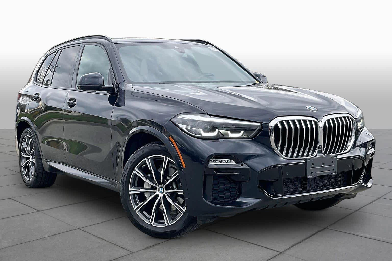 Used 2021 BMW X5 xDrive40i w/ M Sport Package AWD/4WD image 2