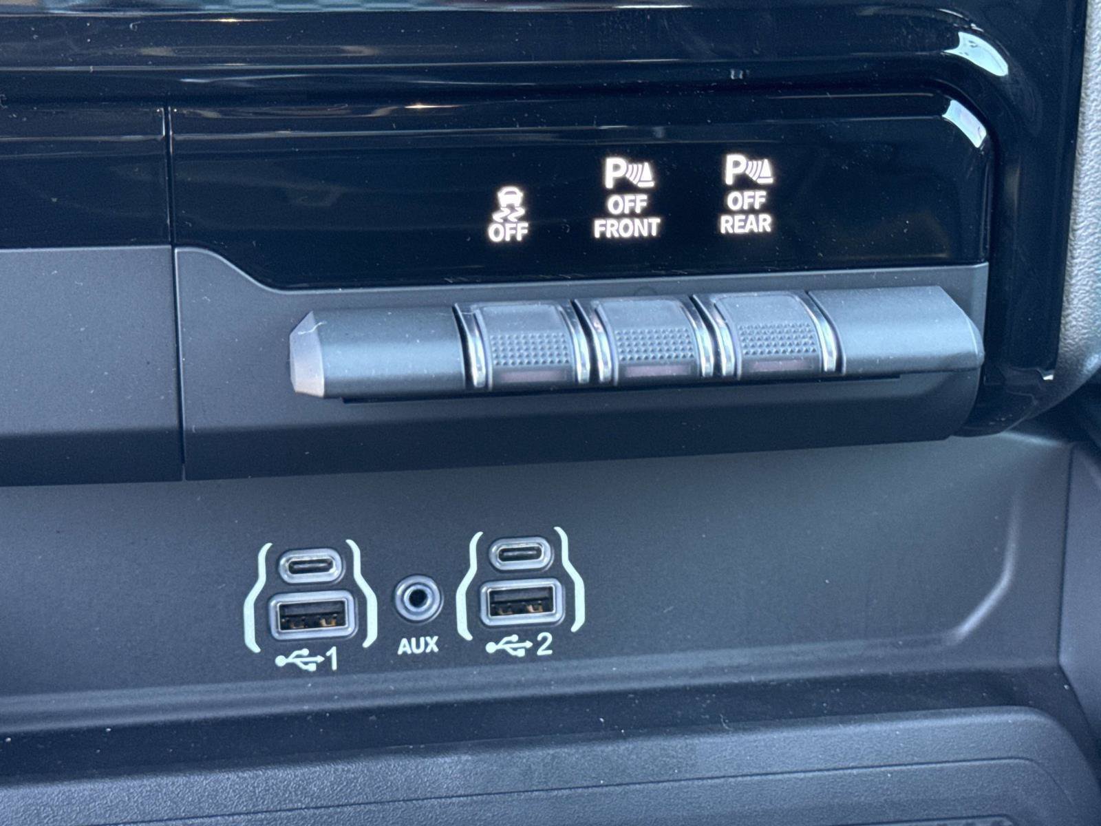 New 2027 RAM 1500 Laramie w/ Night Edition AWD/4WD image 30