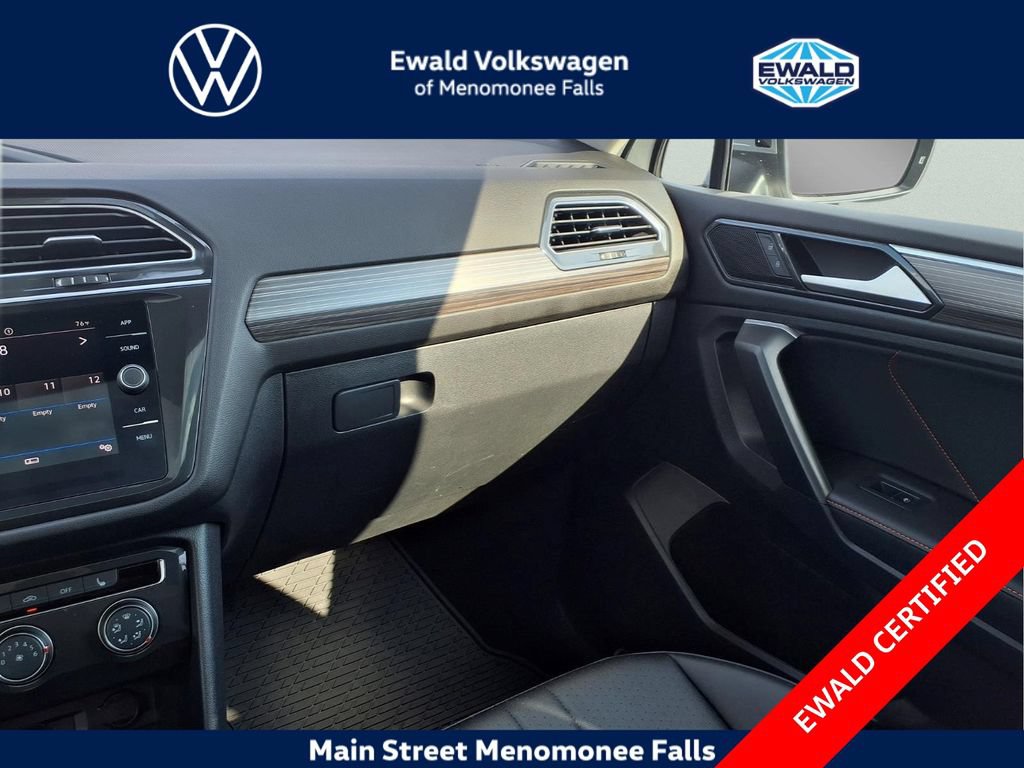 Used 2024 Volkswagen Tiguan Wolfsburg Edition AWD/4WD image 24