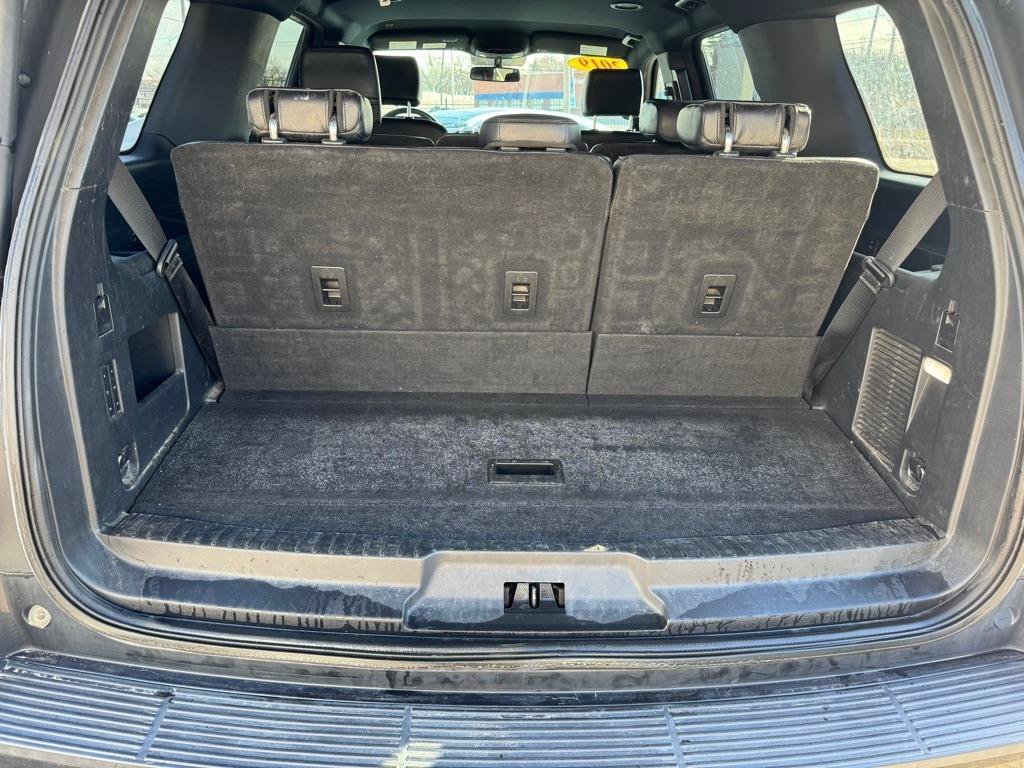 Used 2019 Ford Expedition XLT w/ Equipment Group 202A AWD/4WD image 23