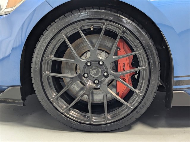 Used 2019 Ford Mustang Shelby GT350 w/ Technology Package image 32