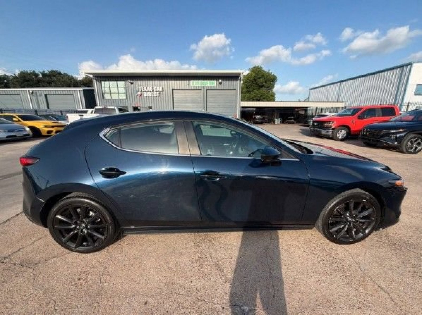 Used 2024 MAZDA MAZDA3 s FWD image 6