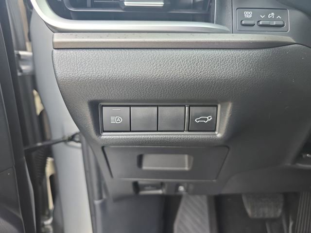 Certified 2025 Toyota Grand Highlander FWD image 27