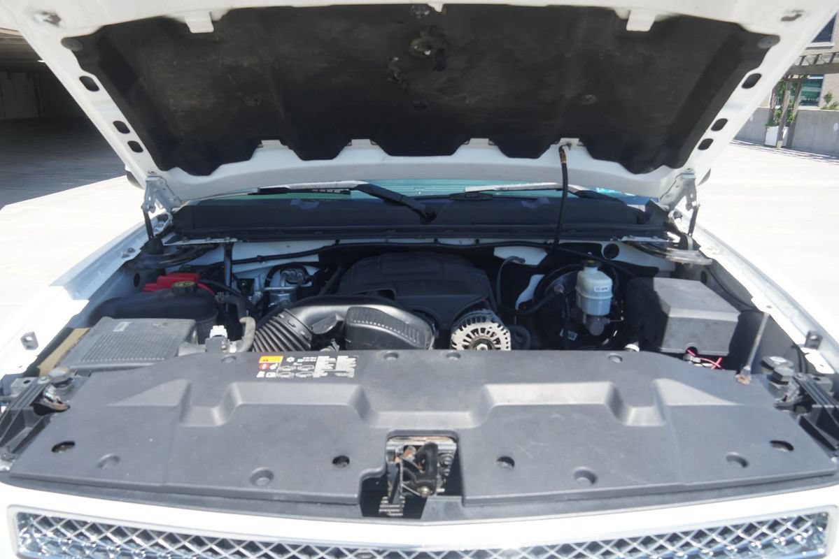 Used 2013 Chevrolet Silverado 1500 LT w/ All-Star Edition AWD/4WD image 36