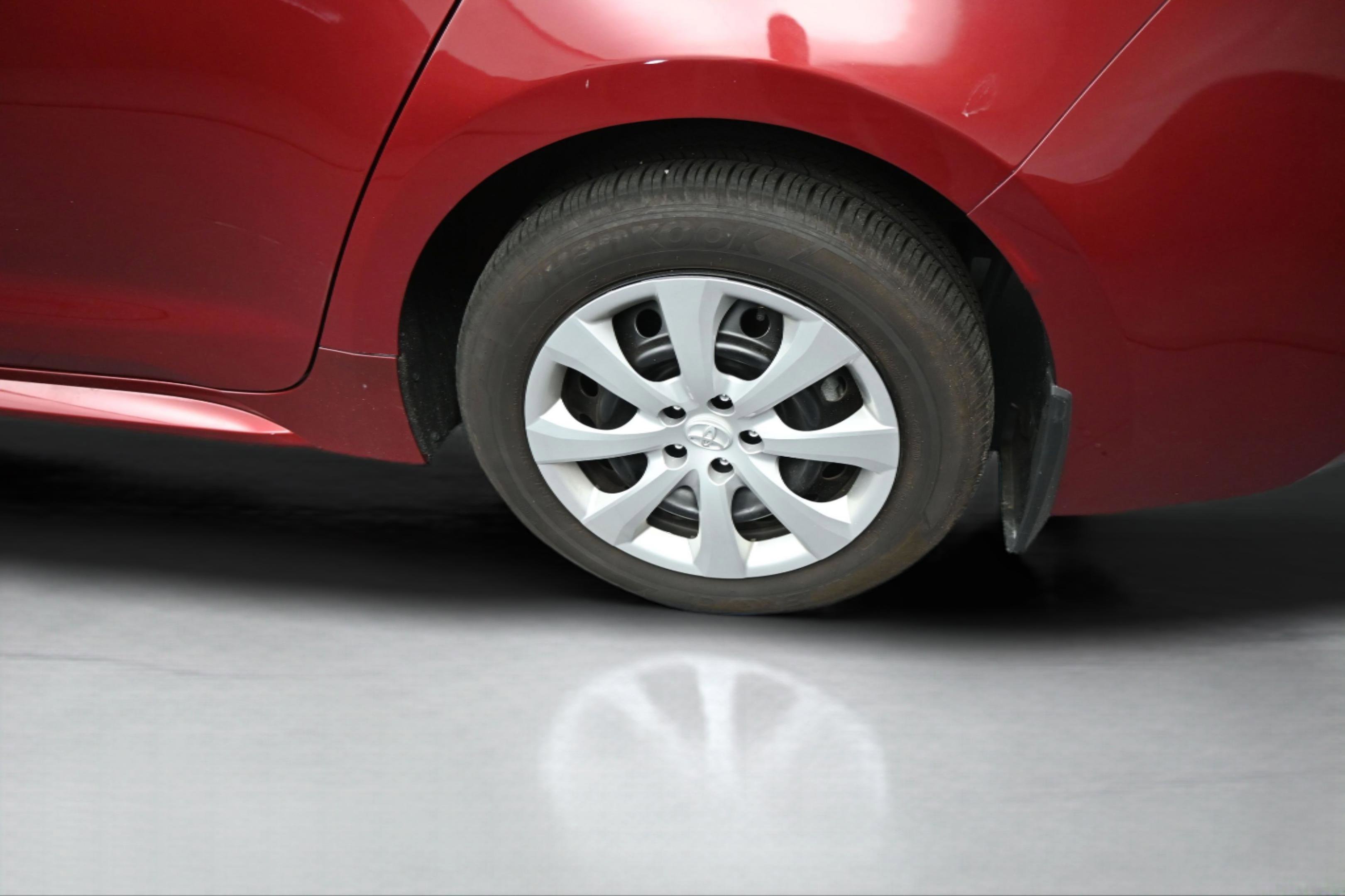 Certified 2025 Toyota Corolla LE FWD image 36