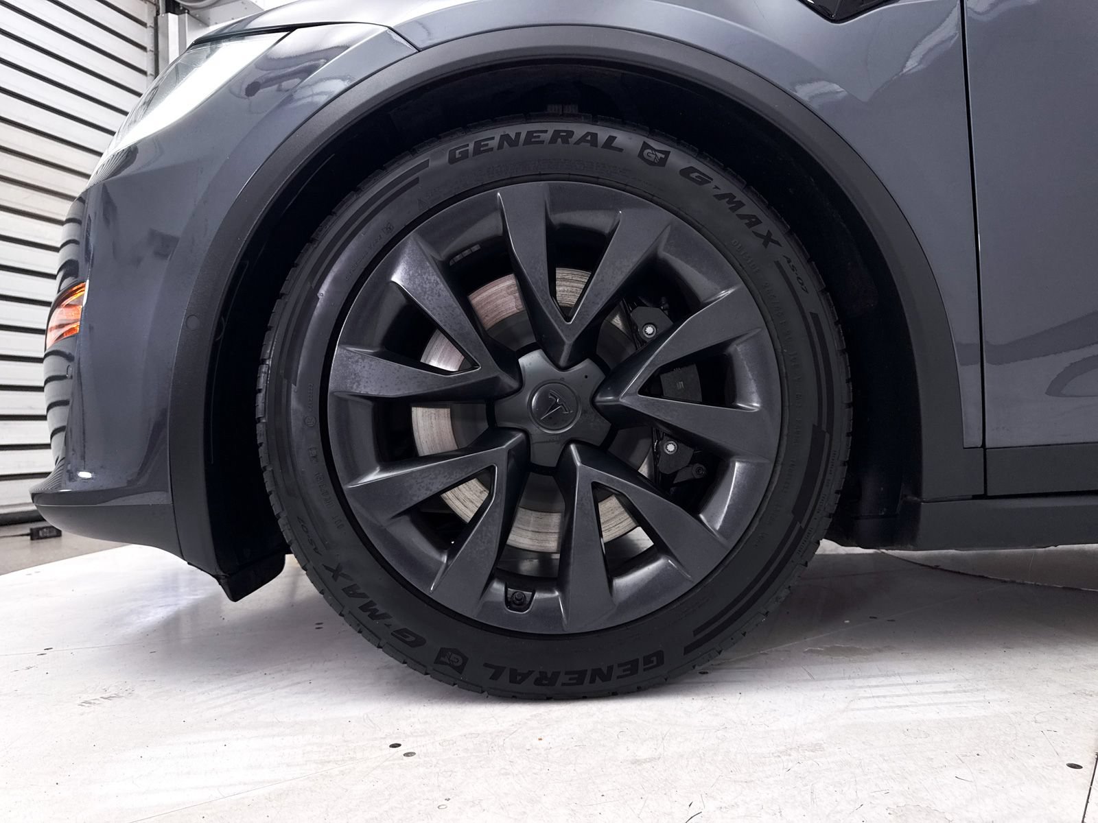 Used 2022 Tesla Model X AWD/4WD image 17