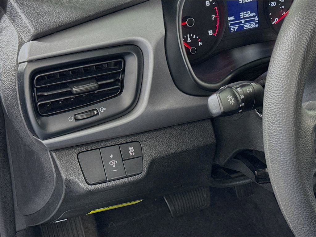 Used 2021 Kia Rio S image 10