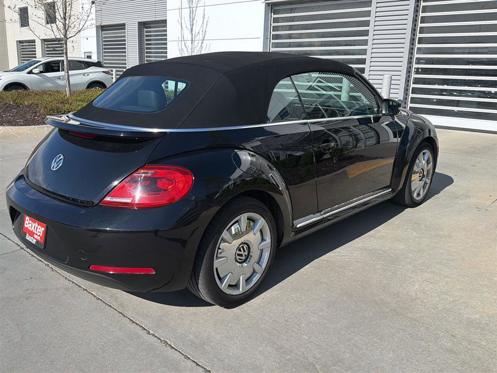 Used 2015 Volkswagen Beetle 1.8T FWD image 12