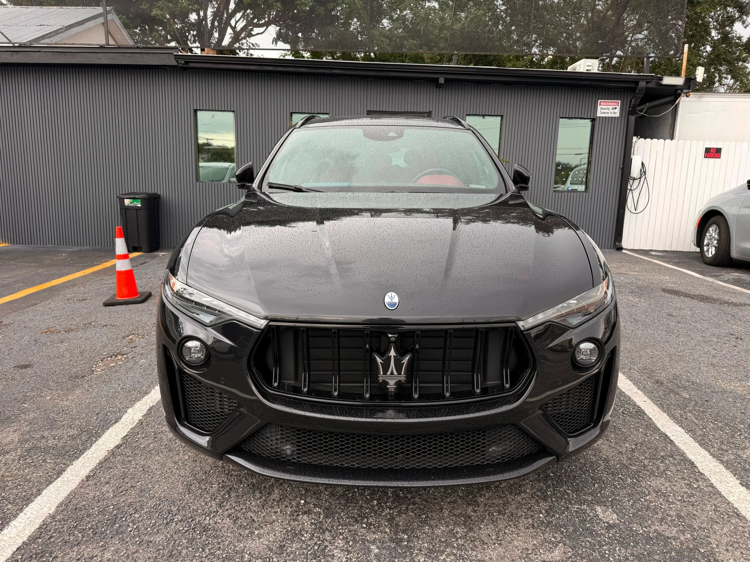 Used 2022 Maserati Levante Modena S AWD/4WD image 2