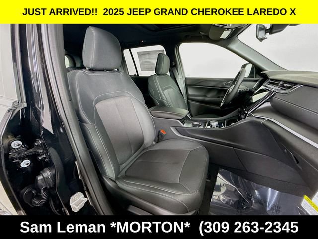 New 2025 Jeep Grand Cherokee Laredo X w/ Luxury Tech Group I image 27