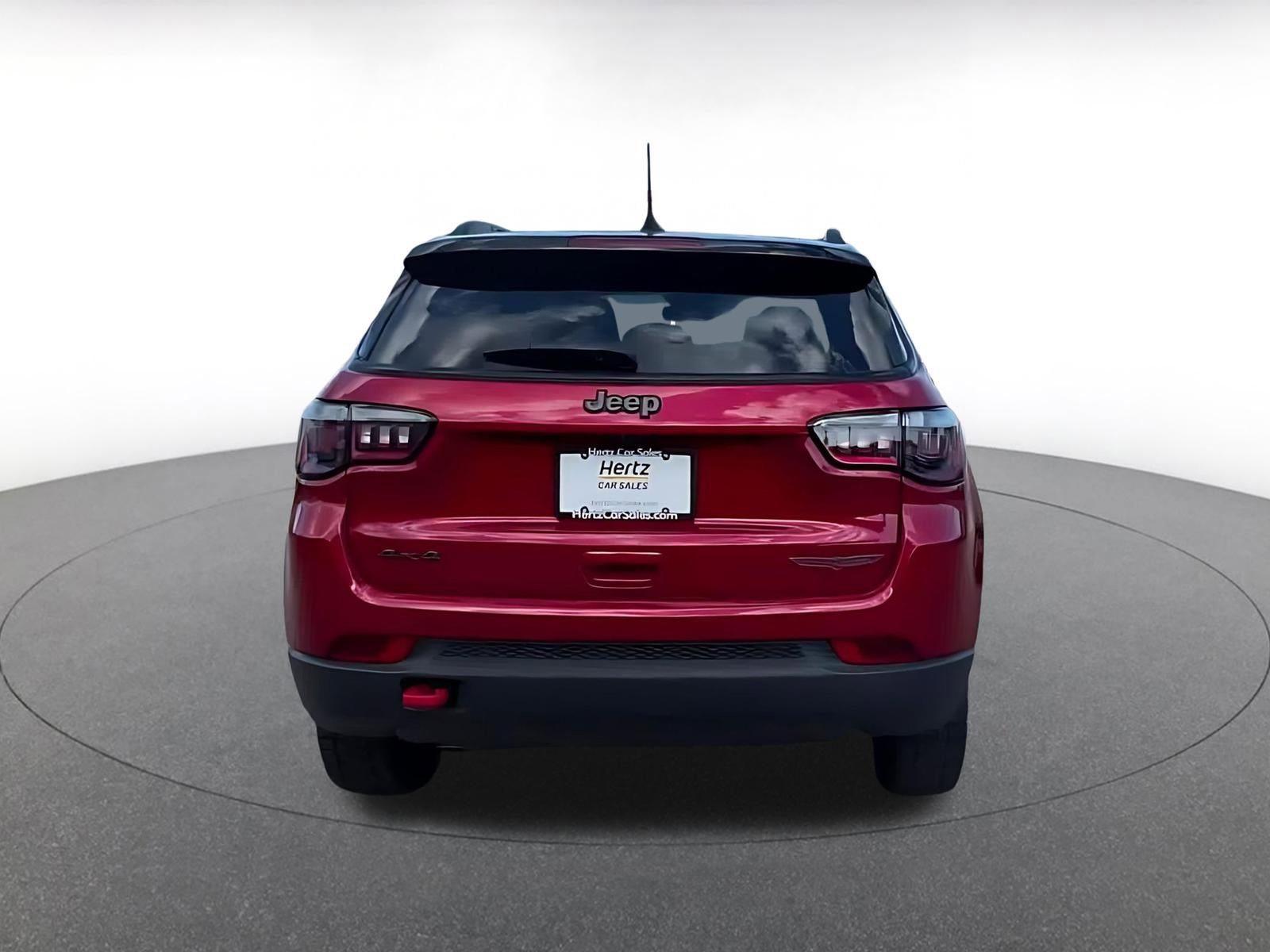 Used 2025 Jeep Compass Trailhawk AWD/4WD image 12