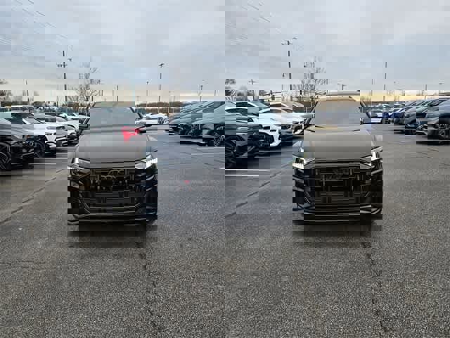 Used 2023 Audi SQ8 Prestige image 4