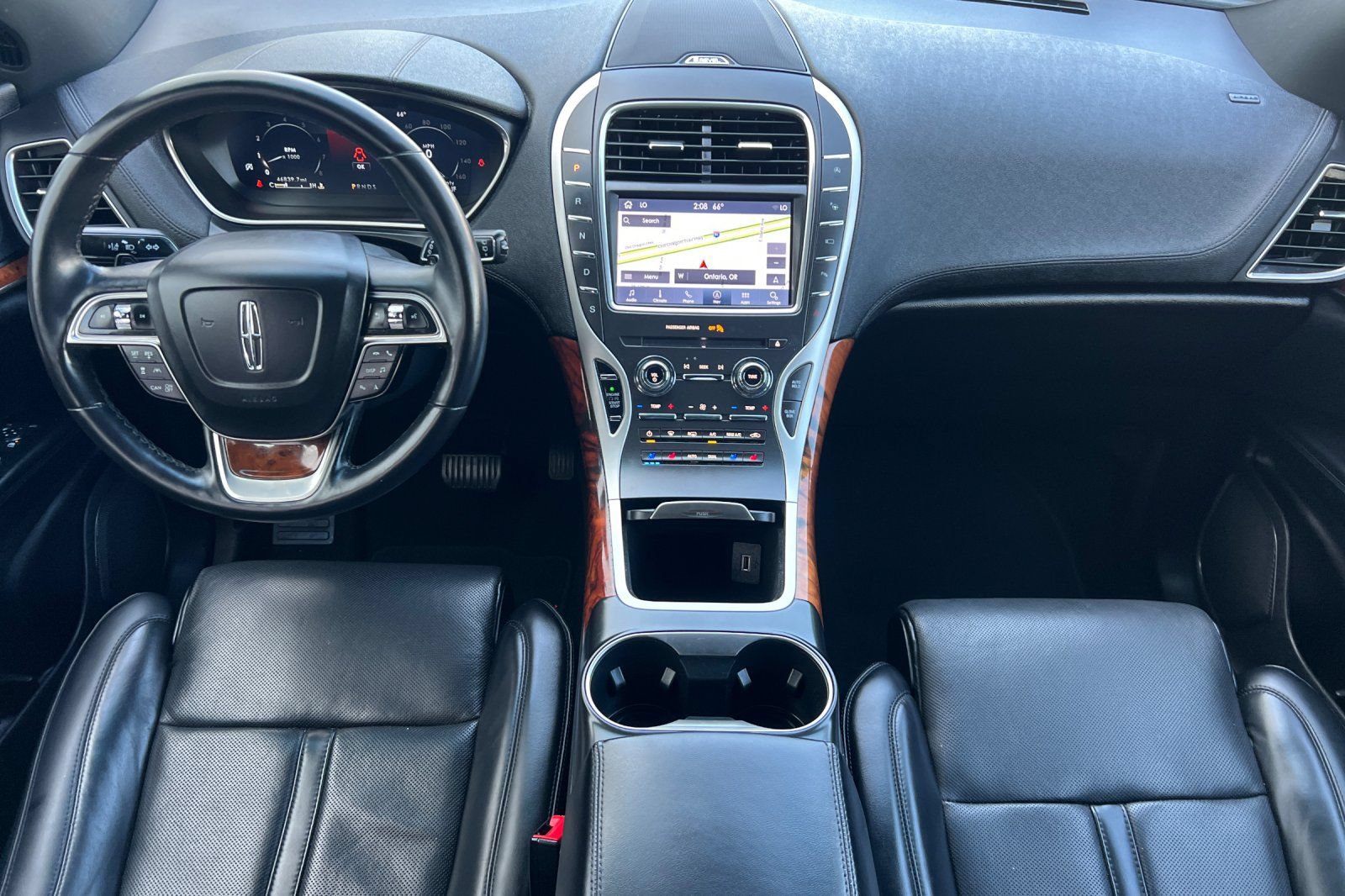 Used 2020 Lincoln Nautilus Reserve w/ Equipment Group 201A AWD/4WD image 10