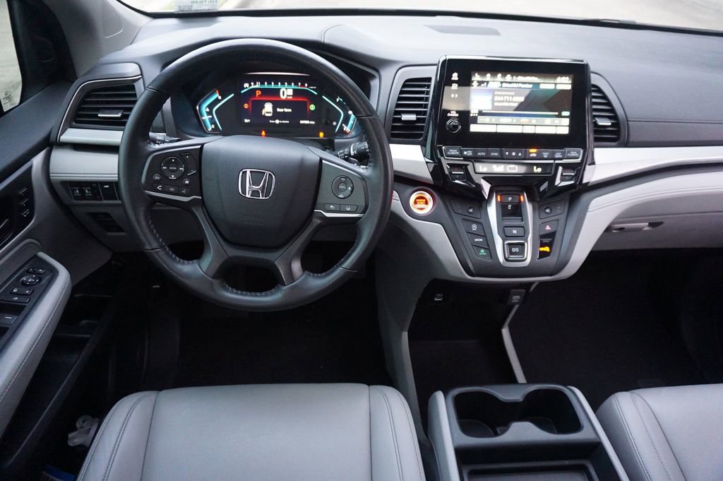 Used 2023 Honda Odyssey EX-L image 6