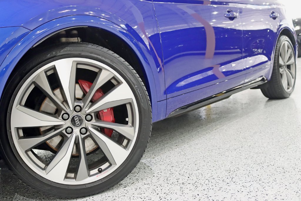 Used 2023 Audi SQ5 Prestige w/ Prestige Package AWD/4WD image 5