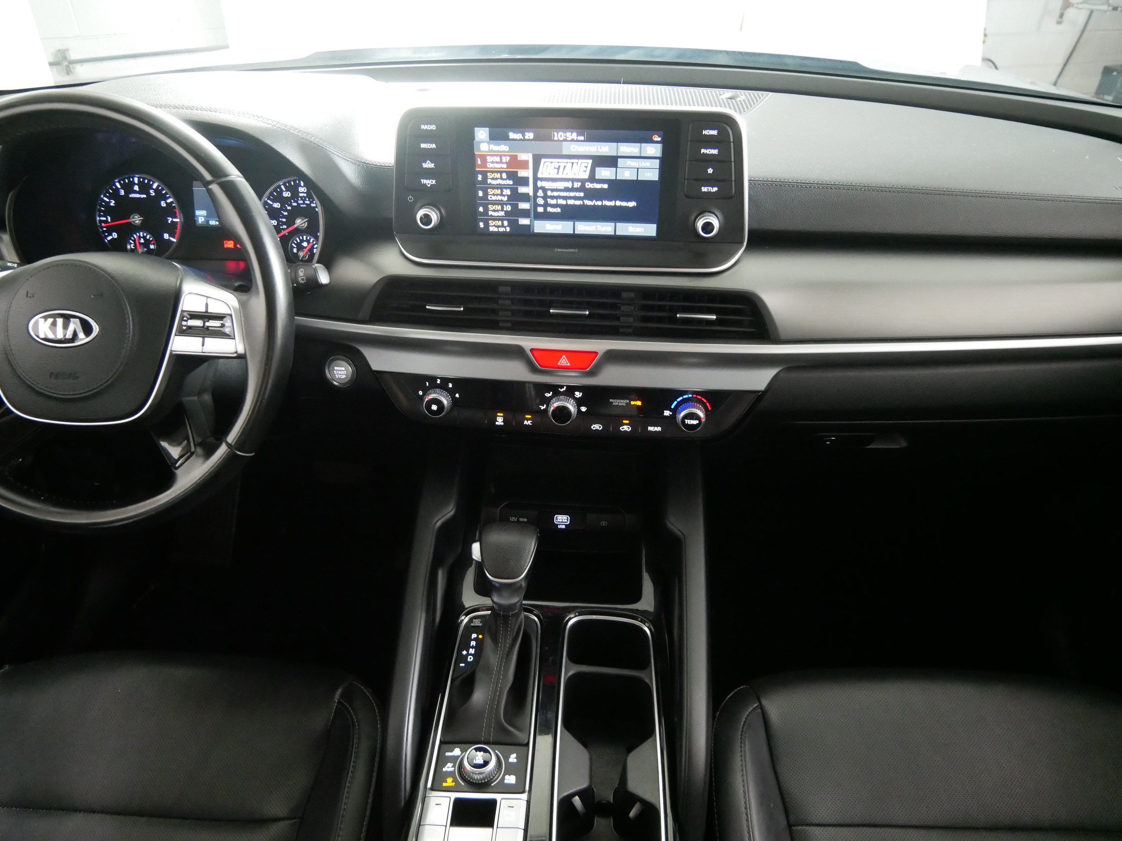 Used 2021 Kia Telluride LX AWD/4WD image 10