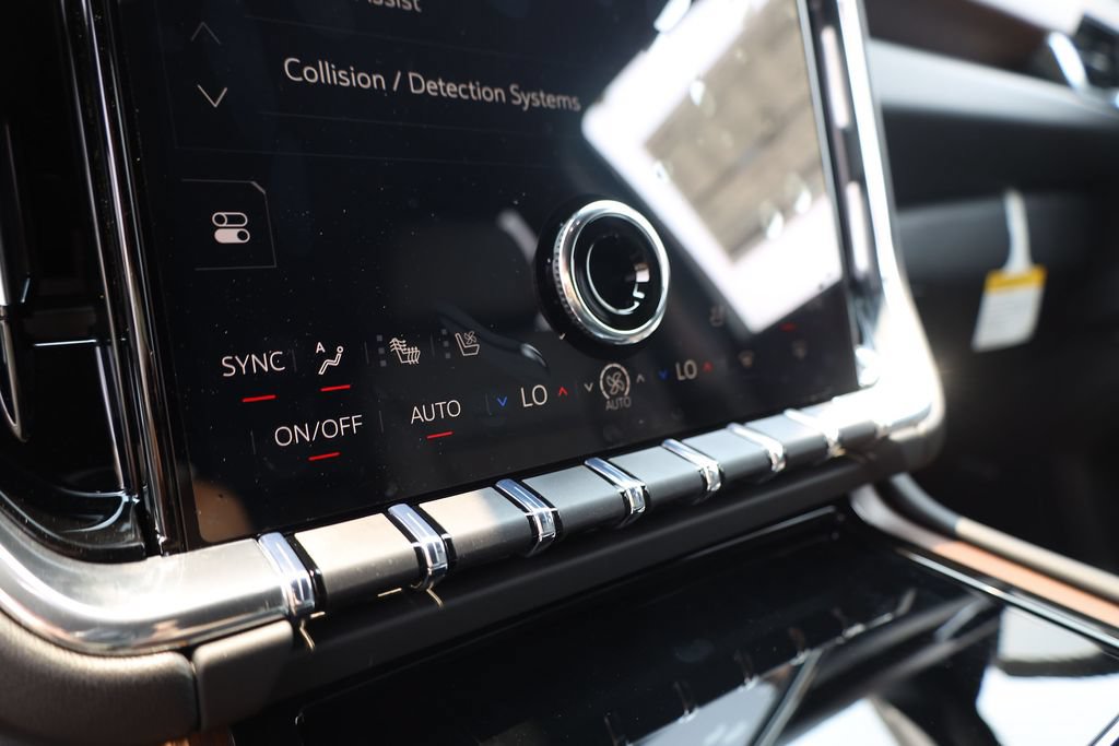 New 2026 GMC Yukon XL Denali AWD/4WD image 14