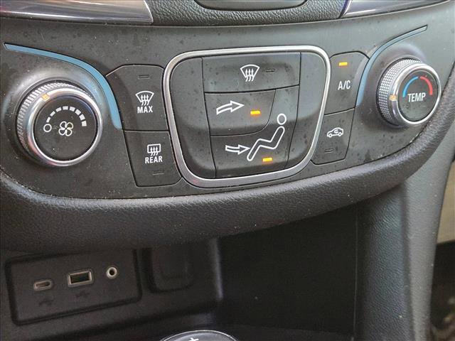 Used 2020 Chevrolet Equinox LT image 14