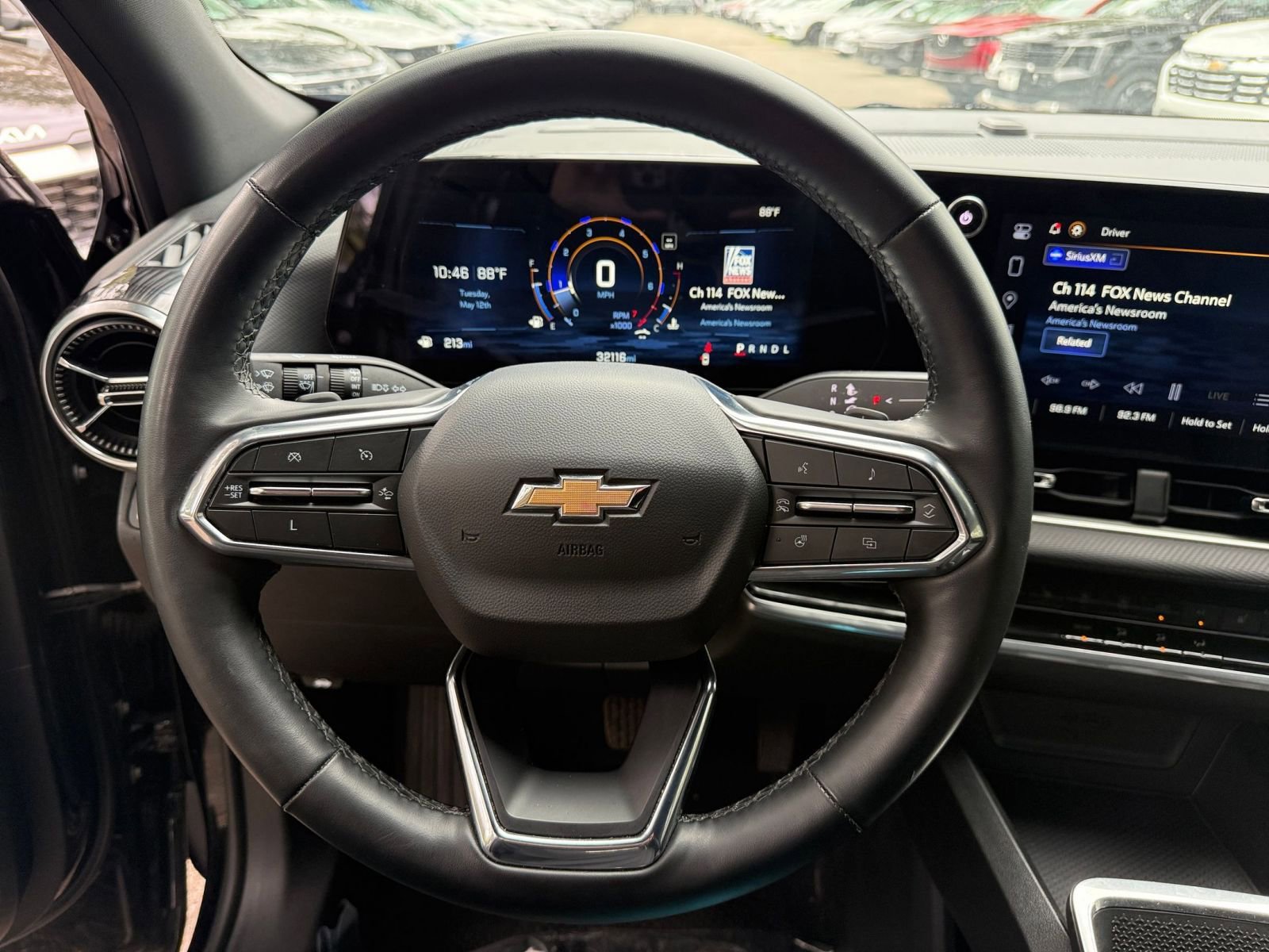 Used 2025 Chevrolet Equinox LT FWD image 27