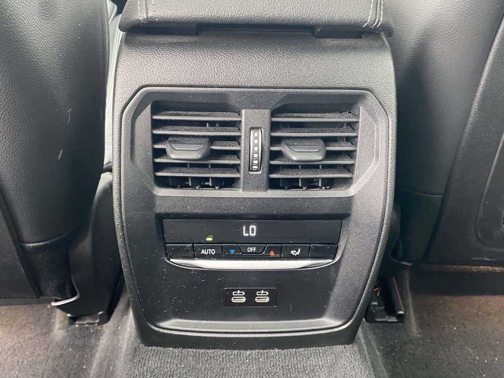 Used 2021 BMW M340i image 11