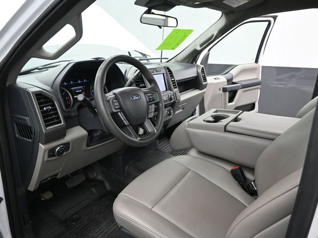 Used 2022 Ford F250 XL w/ Power Equipment Group image 4