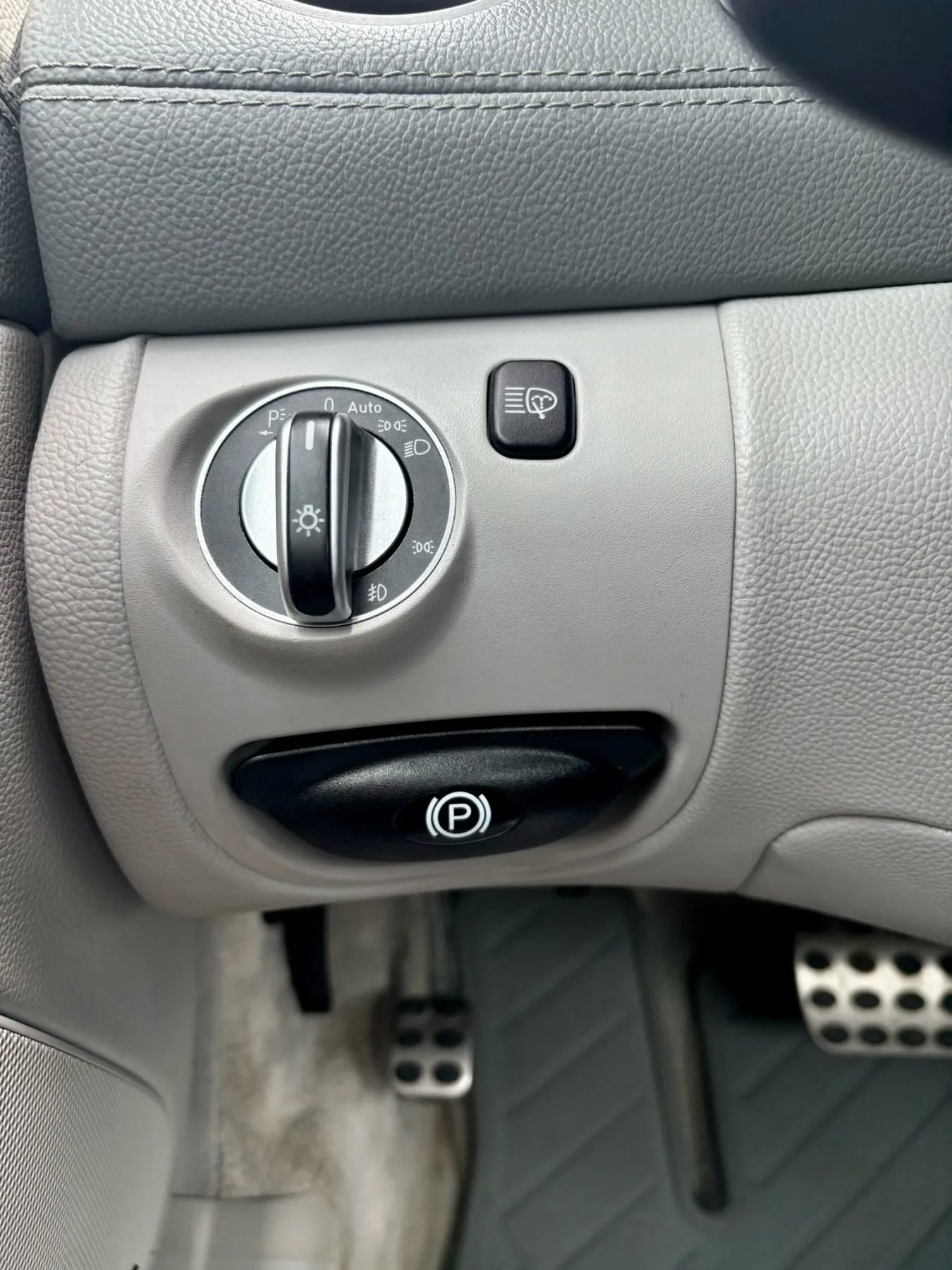 Used 2003 Mercedes-Benz SL 500 image 37